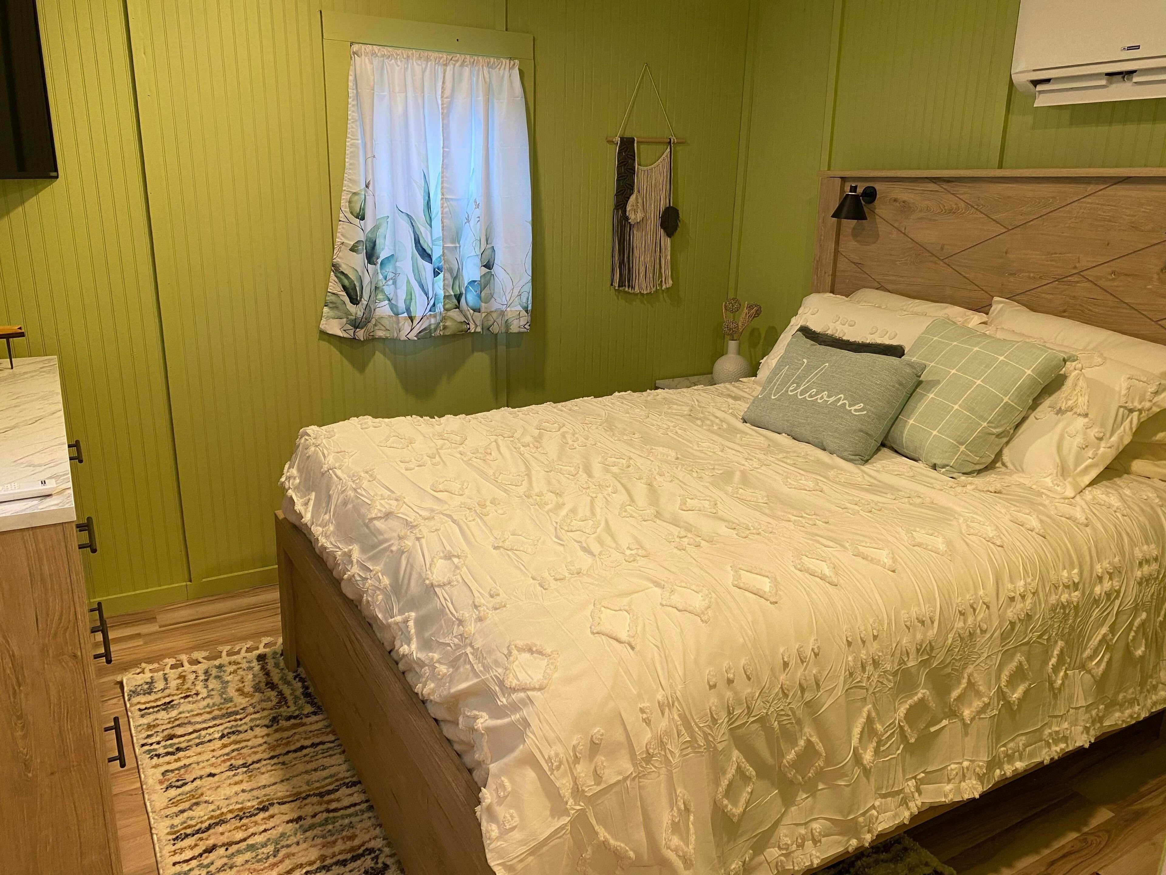 1 bedroom, in-room safe, travel crib, free WiFi