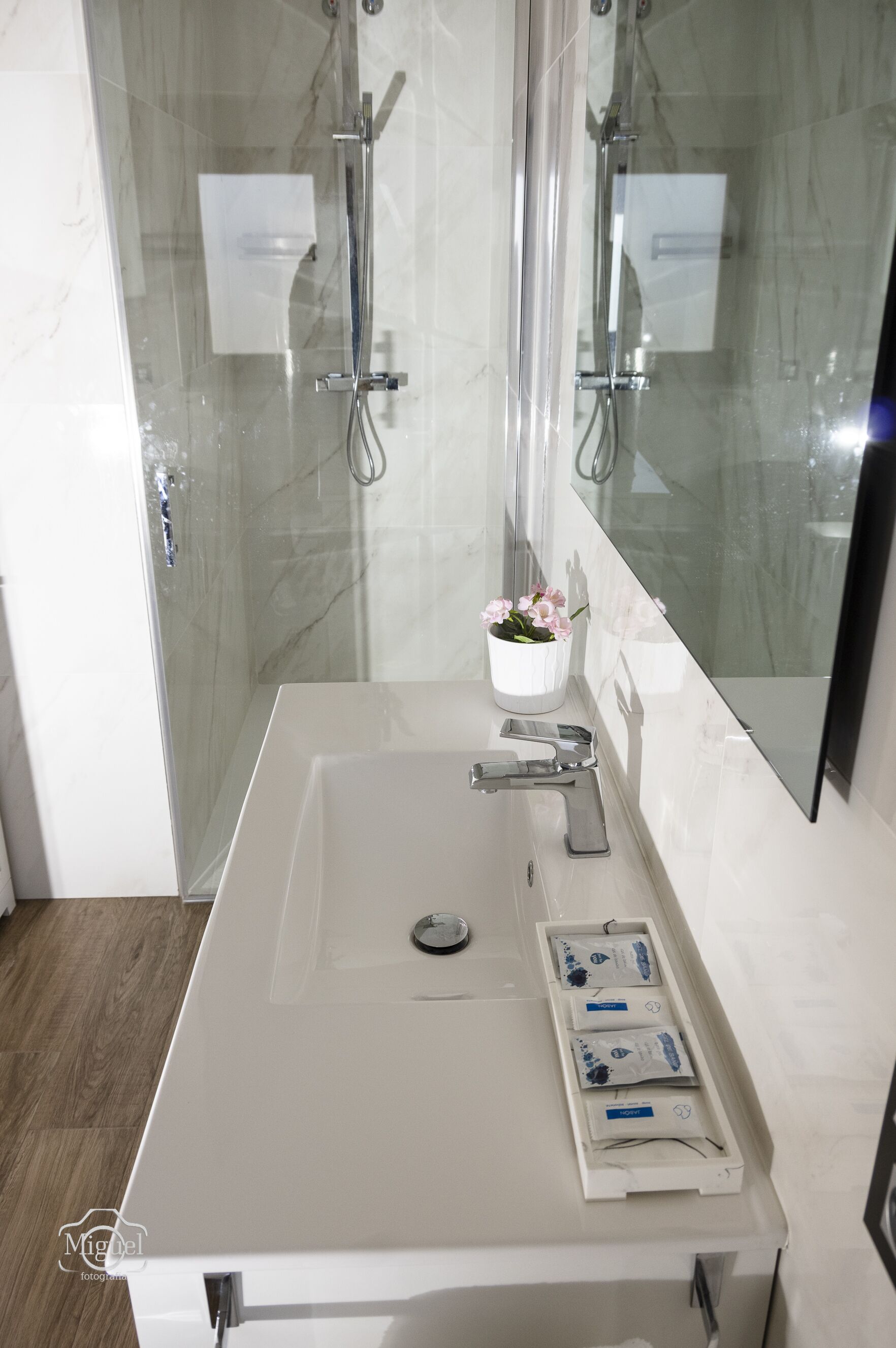 Rainfall showerhead, heated floors, towels, soap