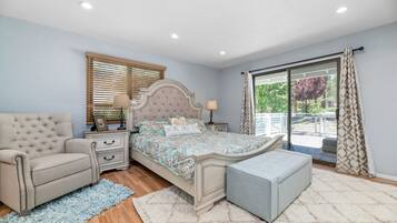 3 bedrooms, iron/ironing board, travel cot, WiFi