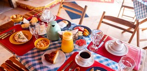Free daily continental breakfast - Pousada Vento Terral (Tibau do Sul)