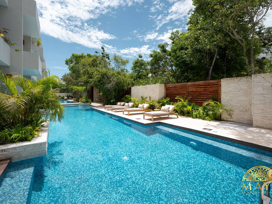 2 piscinas al aire libre