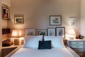 4 bedrooms, iron/ironing board, free WiFi, bed sheets - Prestigious villa with swimming pool in Magliaso (La Pergola) (Magliaso)