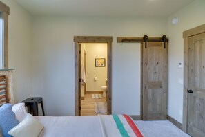 2 Schlafzimmer, Schreibtisch, WLAN, Bettwäsche
