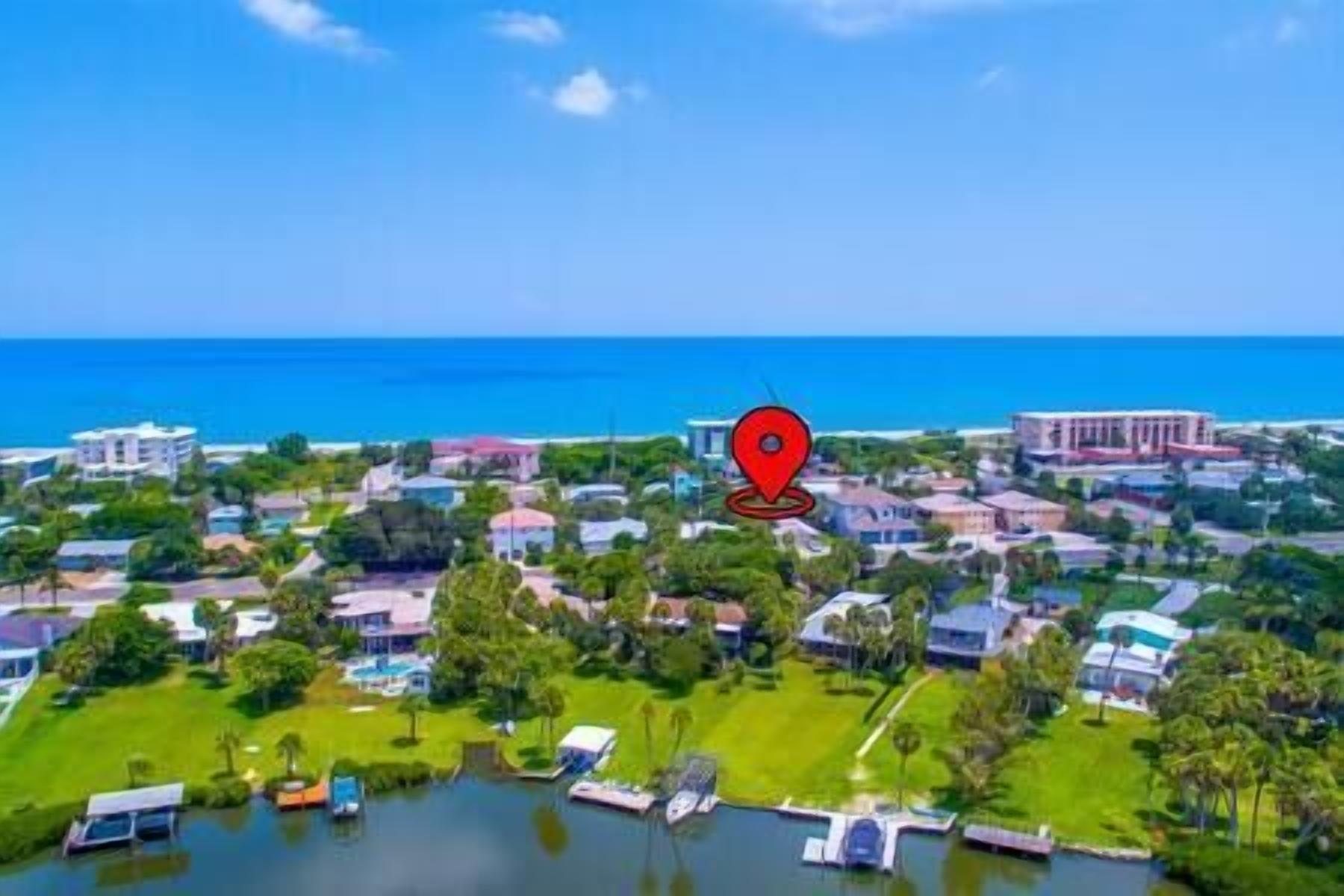 Beach Bungalows By The Sea 3