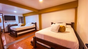 Family Studio | Free WiFi, bed sheets - Hotel El Shaddai - Filandia (Filandia)