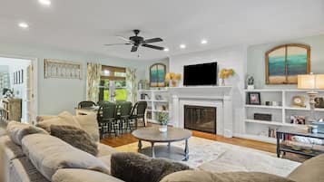 Smart TV, fireplace, books