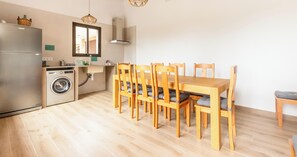 Dining - Villa S´Alzina, natural stone house with partial sea views (Santanyi)