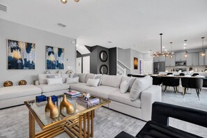 TV - Rent Your Dream Holiday Villa in One of Orlando's most Exclusive Resorts (Orlando)