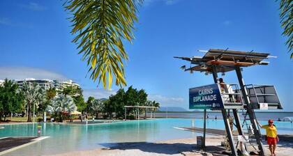 City Centre Unit on The Esplanade