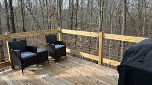 Terrace/patio - Newly listed Yurts in Hocking County (Logan)