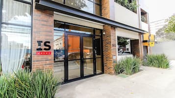 Premium Studio | Exterior detail