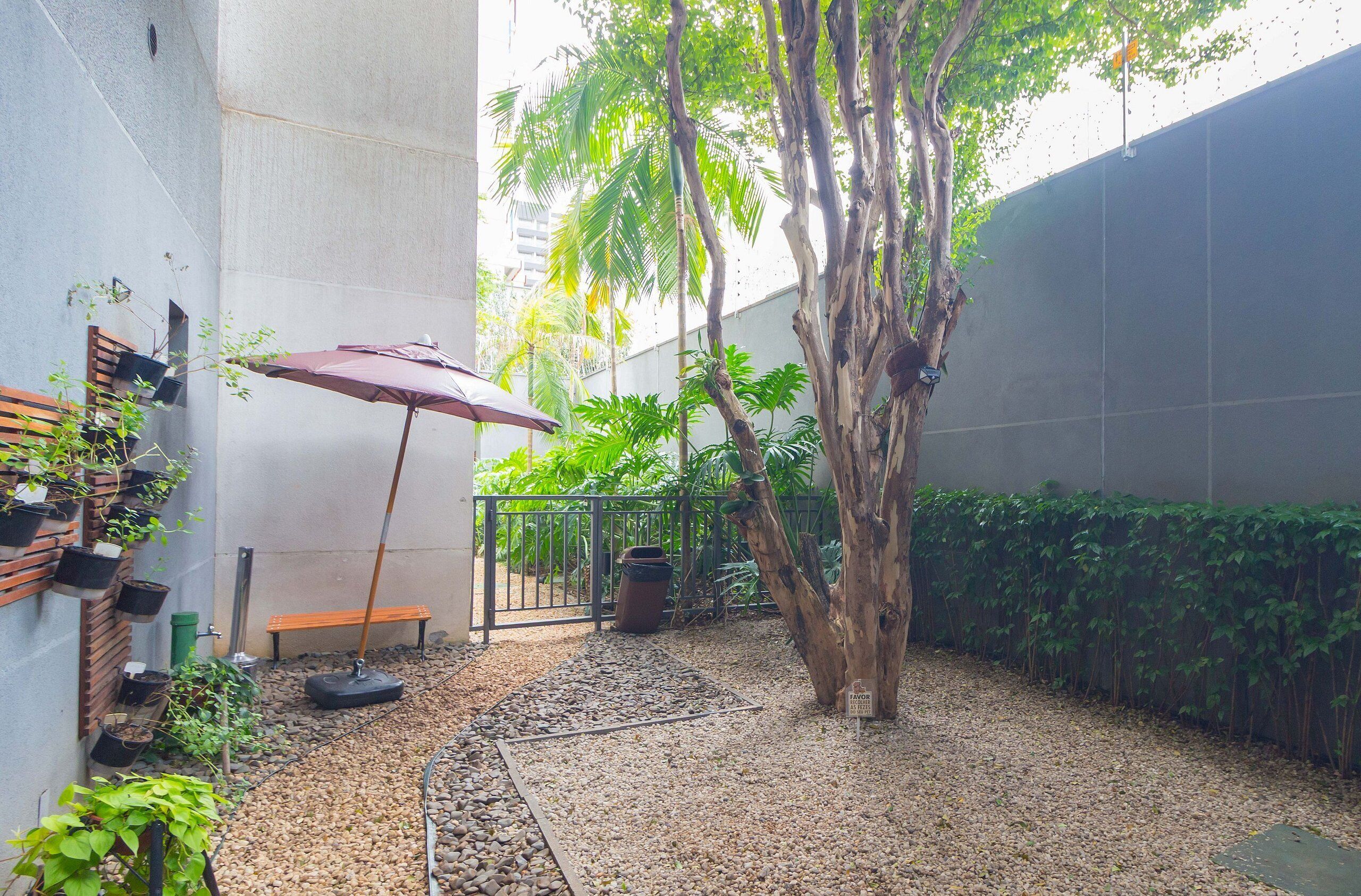 Estudio Confort | Jardines del alojamiento