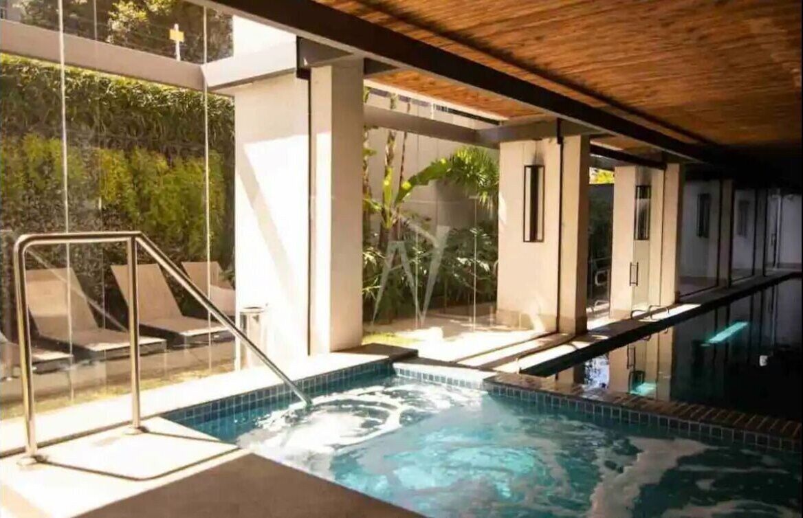 Comfort Studio | Pool | Indoor pool, pool umbrellas, pool loungers