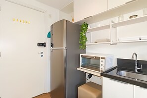 Basic Apartment | Interior