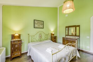 2 soverom, wi-fi (inkludert) og sengetøy