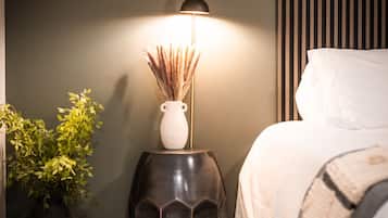 7 camere, una scrivania, ferro/asse da stiro, culla da viaggio