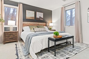 7 多间卧室、办公桌、熨斗/熨衣板、旅行婴儿床