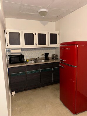 Private kitchen - Large high rise with over 35 Beds (San Juan)