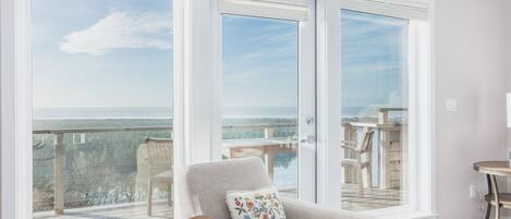 スマートテレビ、暖炉