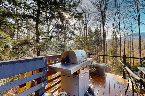 Dog-friendly forest home on 2.6 acres with hot tub, EV charger & woodstove