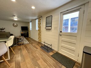 Living area - Modern escape walk to Sloans Lake, 10 mins to downtown Denver, 1 carport (Wheat Ridge)