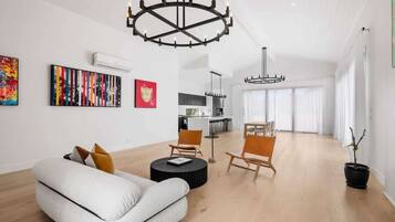 TV, fireplace, offices