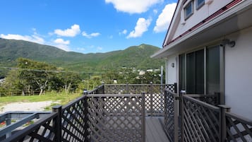 Comfort Villa | Balcony view