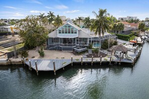 Exterior - Unique & Relaxing Home. Enjoy Island Life: Waterfront w/Dock, Stunning Views, Pool and WiFi (Marco Island)