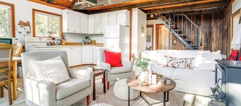 Serene Lakes Cabin w/ Deck: Dog Friendly!