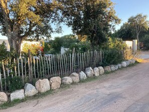 Enceinte de lâhĂ©bergement