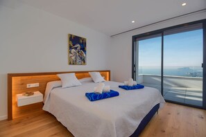 4 Schlafzimmer, Bügeleisen/Bügelbrett, WLAN, Bettwäsche