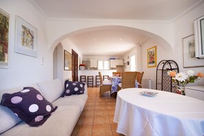 TV - Wonderful and comfortable villa  with private pool in Benissa, Costa Blanca, Spain for 4 persons (Benissa)