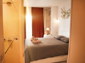 2 bedrooms, iron/ironing board, bed sheets - Don Cayo 2 - Altea, Costa Blanca (Altea)