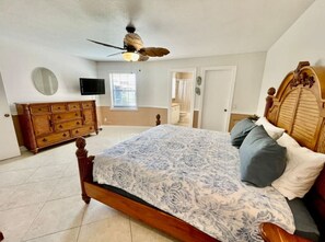 2 bedrooms, desk, free WiFi