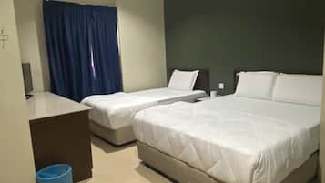 Deluxe Triple Room | Bed sheets