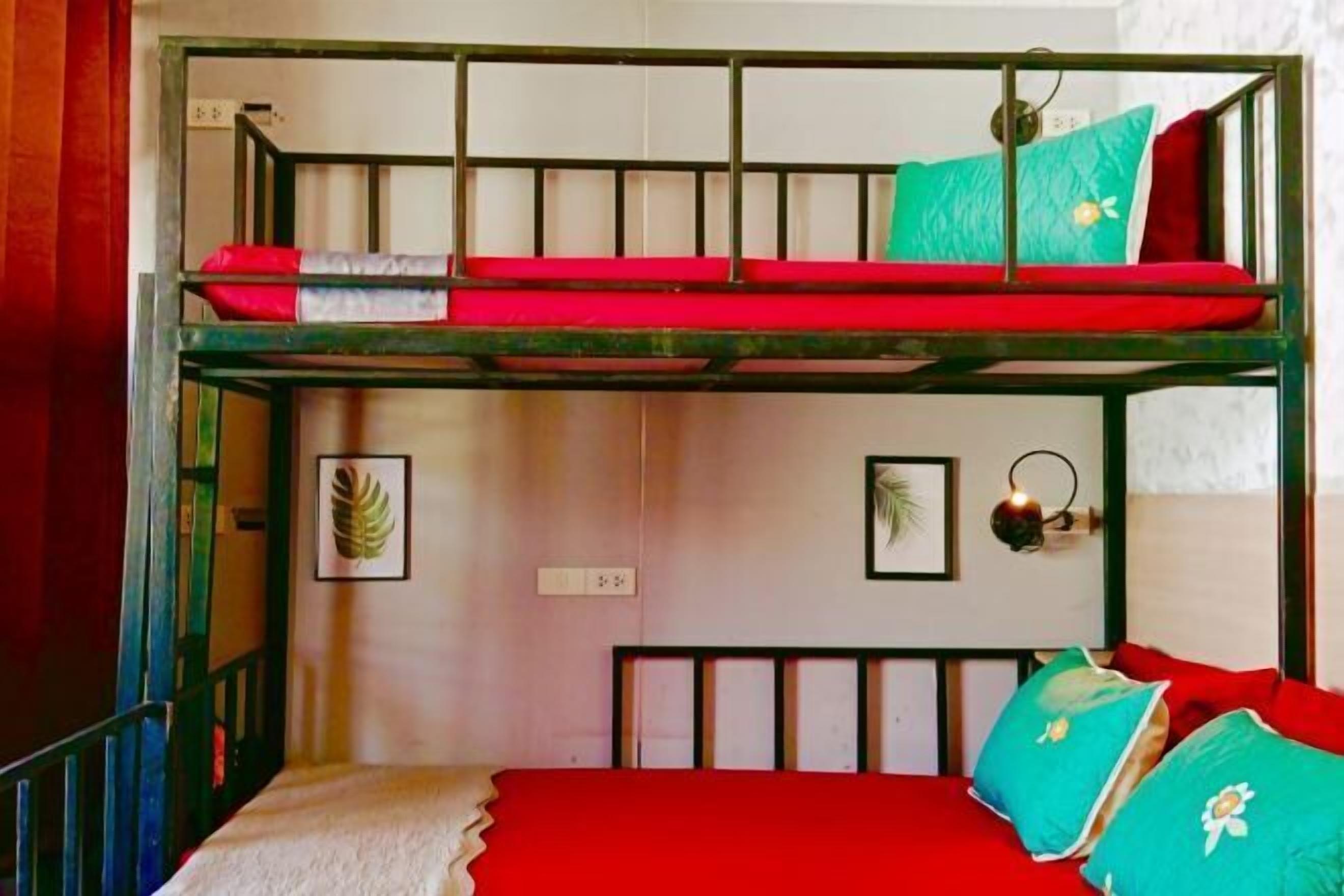 Hypo-allergenic bedding, memory foam beds, free minibar, blackout drapes