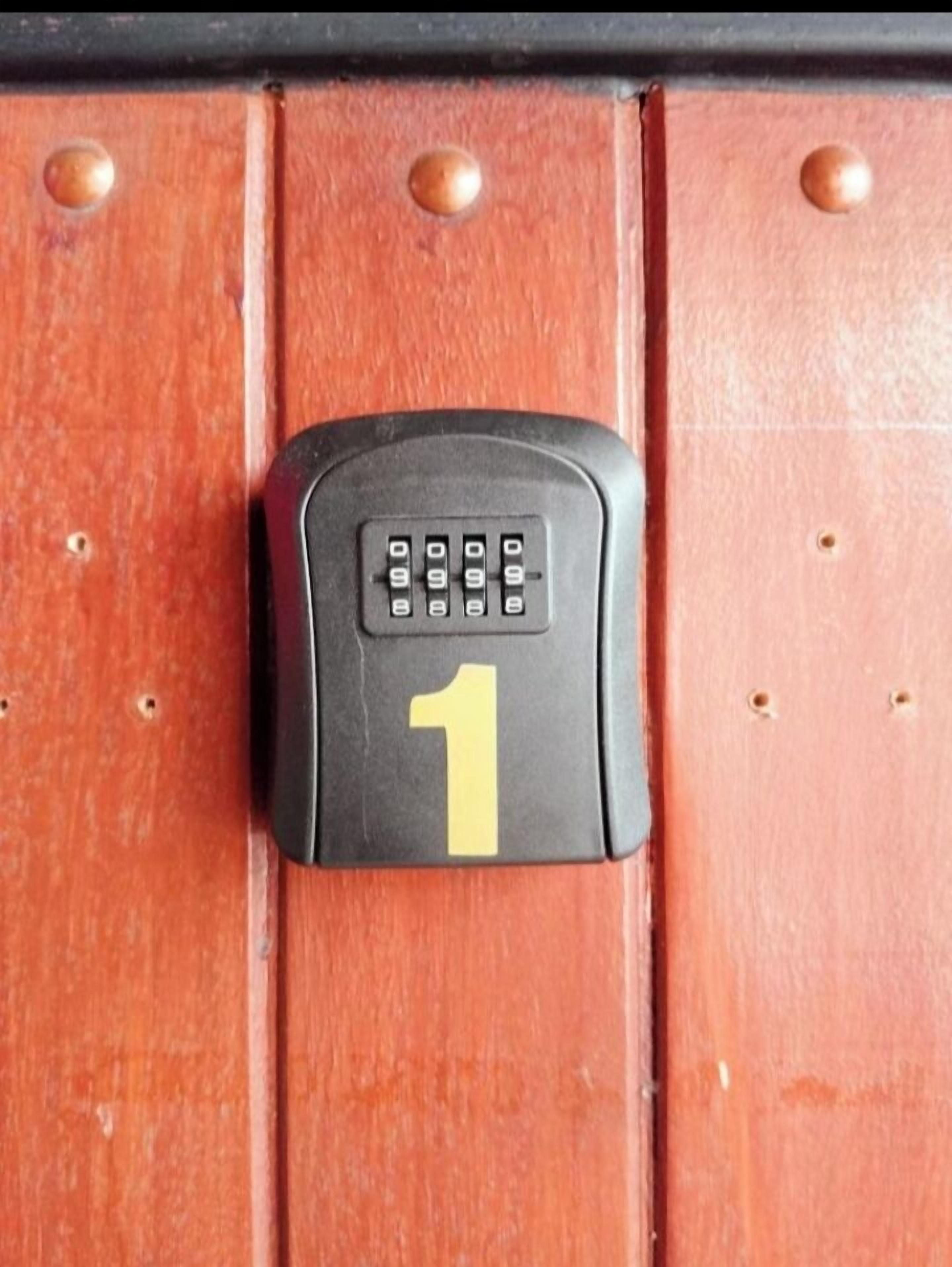 Photo - BM Loft On Nut & Massage