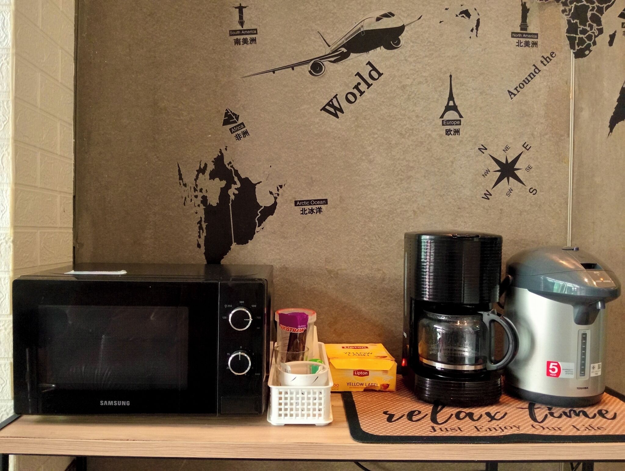 점심 식사, 저녁 식사, 브런치 제공, 이탈리아 요리, 야외에서 식사