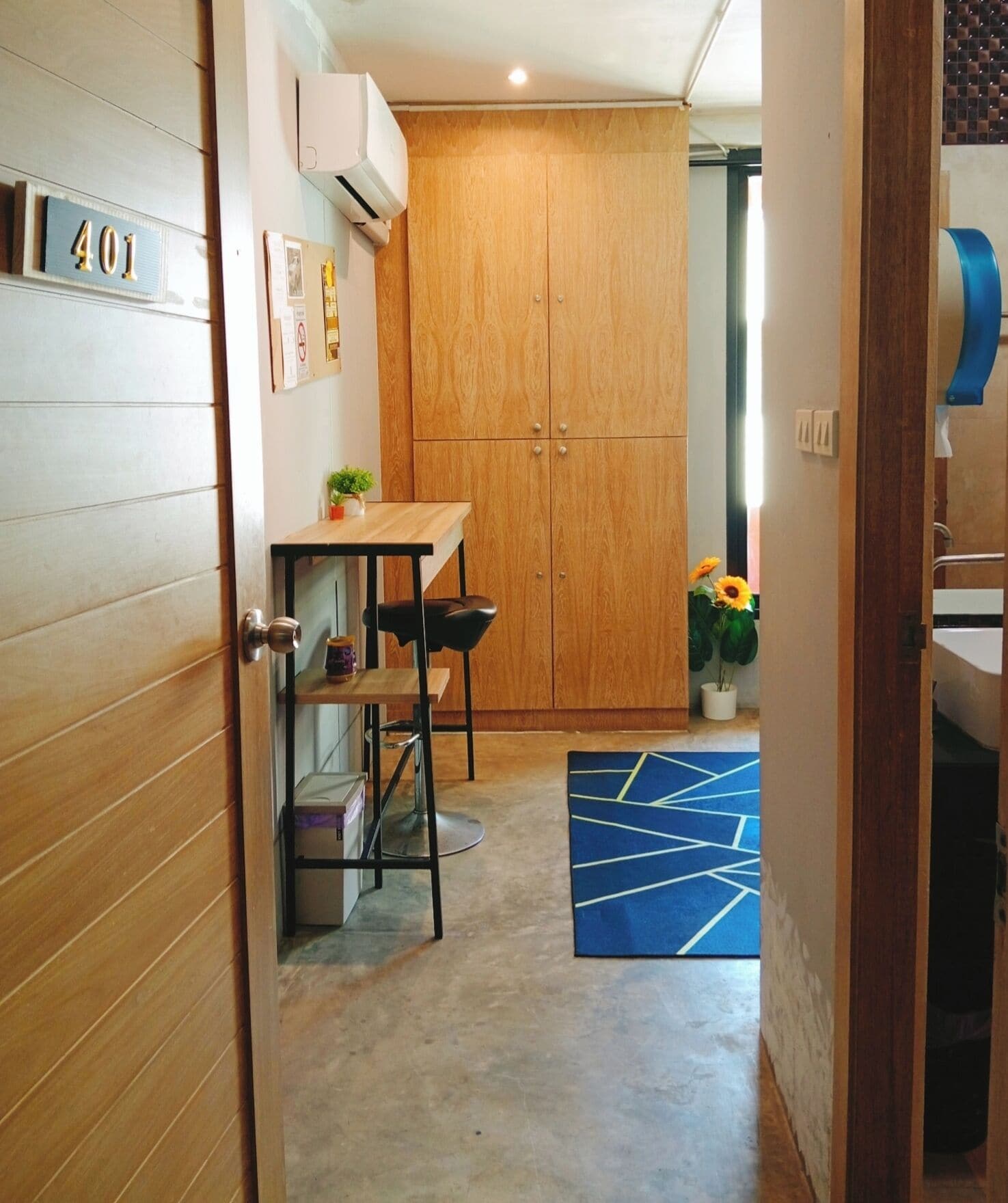 Photo - BM Loft On Nut & Massage