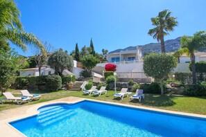 Pool - Villa de luxe à Denia avec vue et piscine tout compris (Denia)