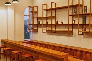 Bar (on property) - Oudomsin VangVieng Hotel (Vang Vieng)