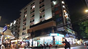 住宿正面