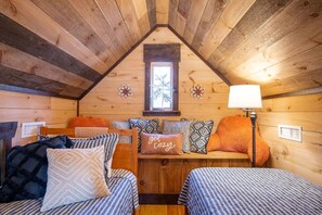 5 chambres, fer et planche à repasser, Wi-Fi