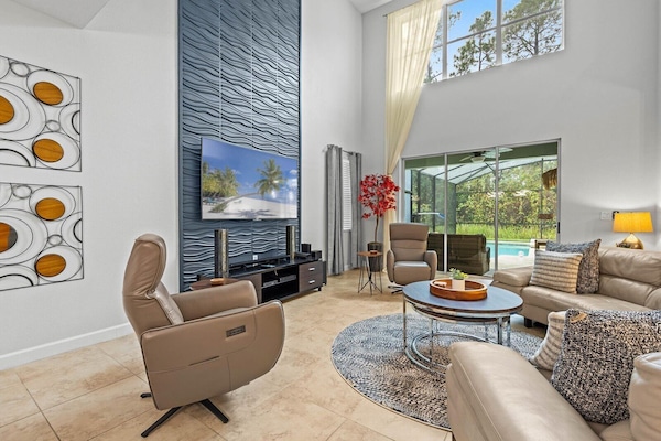 Smart TV, videogiochi, lettore DVD, impianto stereo