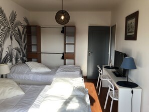 2 bedrooms, desk, iron/ironing board, free WiFi - Biarritz - Pétricot - Balcon - Calme (Biarritz)