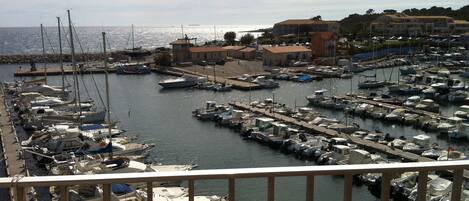 Marina/club náutico