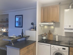 Micro-ondes, plaque de cuisson