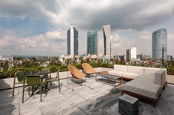 Outdoor dining - w* | Stunning loft in Cuauhtemoc (Ciudad de México)