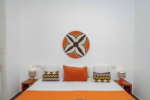 Decoración personalizada, muebles diferentes y wifi gratis