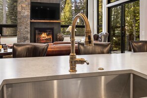 Dining - Big Sky Ski Retreat (Big Sky)